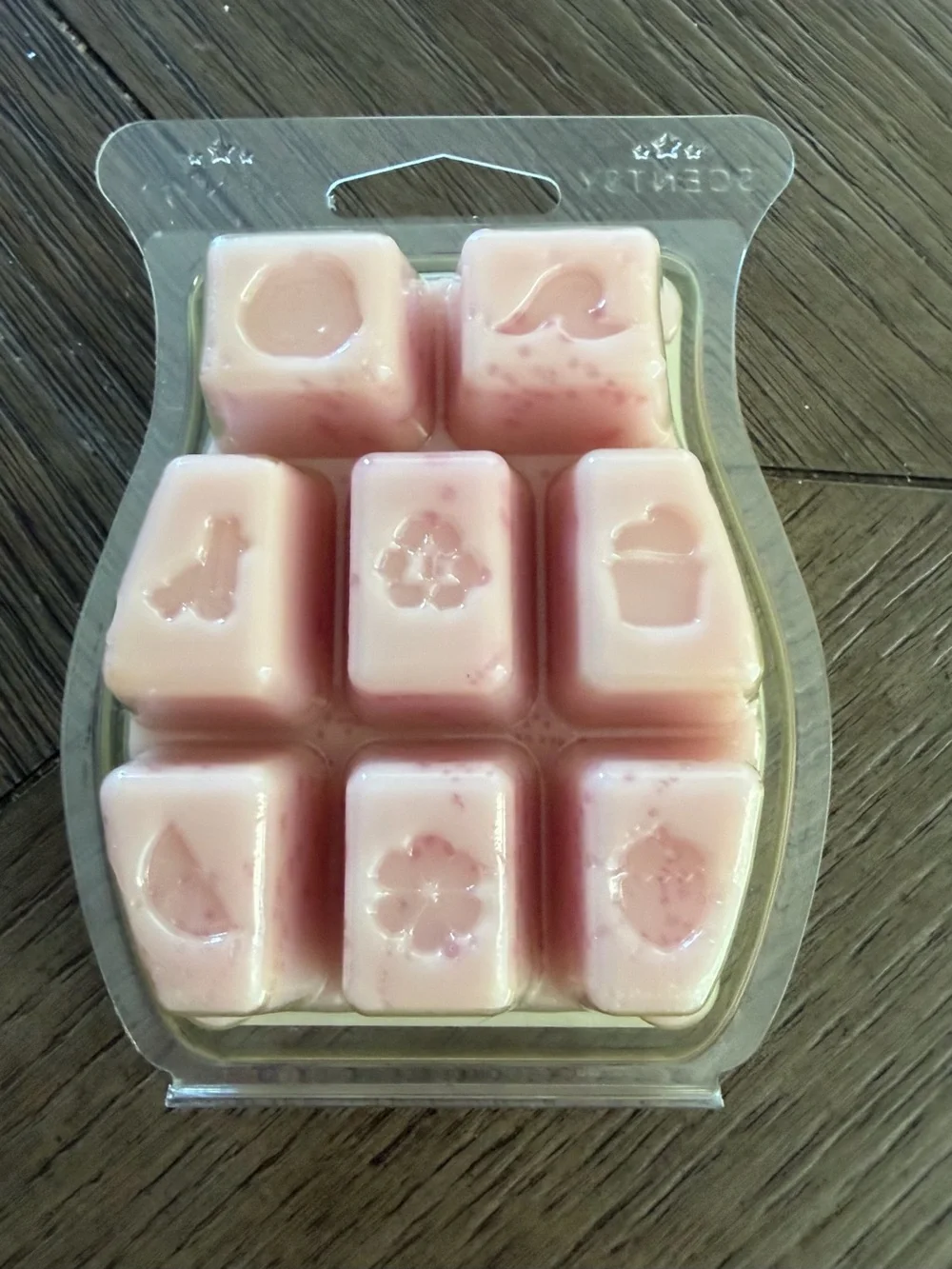 Scentsy scented wax